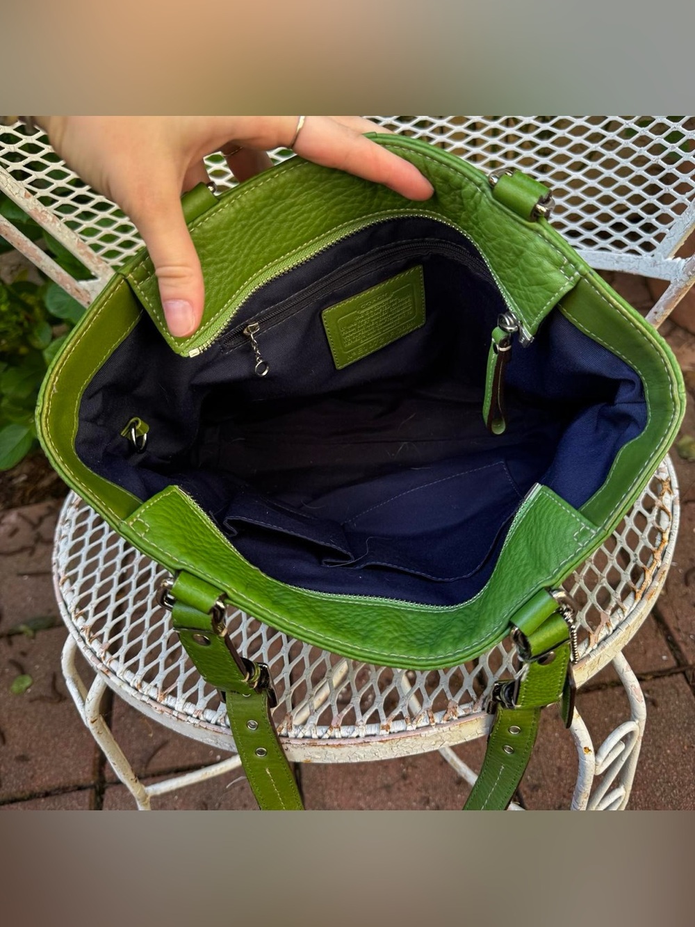 Y2K Green Pebbled Leather Coach Shoulder Bag - Picture 6 of 8
